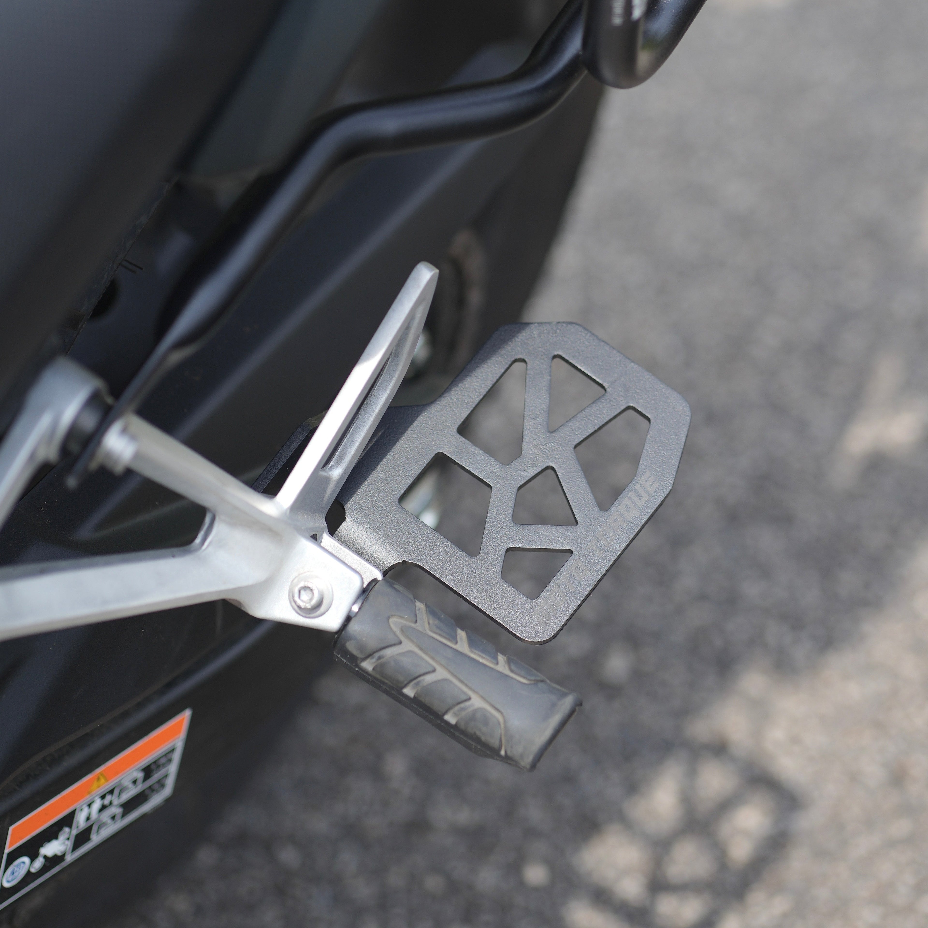 MOTO TORQUE FOOT REST FOR HONDA NX-500