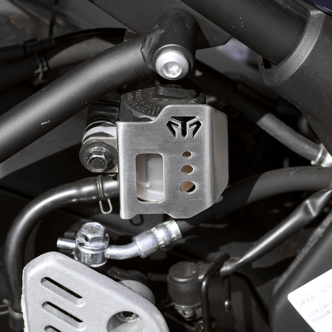 RESERVOIR OIL GUARD (SS)  FOR YAMAHA XSR 155