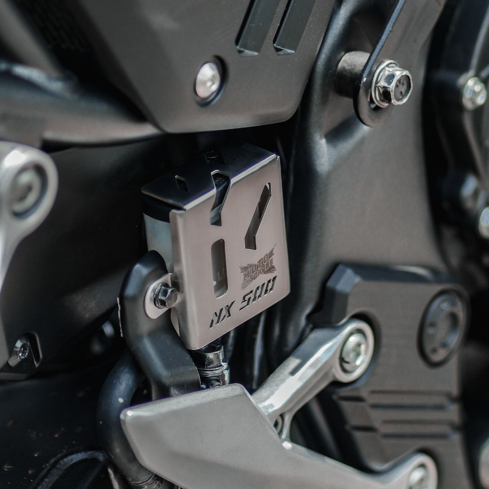 MOTO TORQUE RESERVOIR OILGUARD(SS) FOR HONDA NX-500