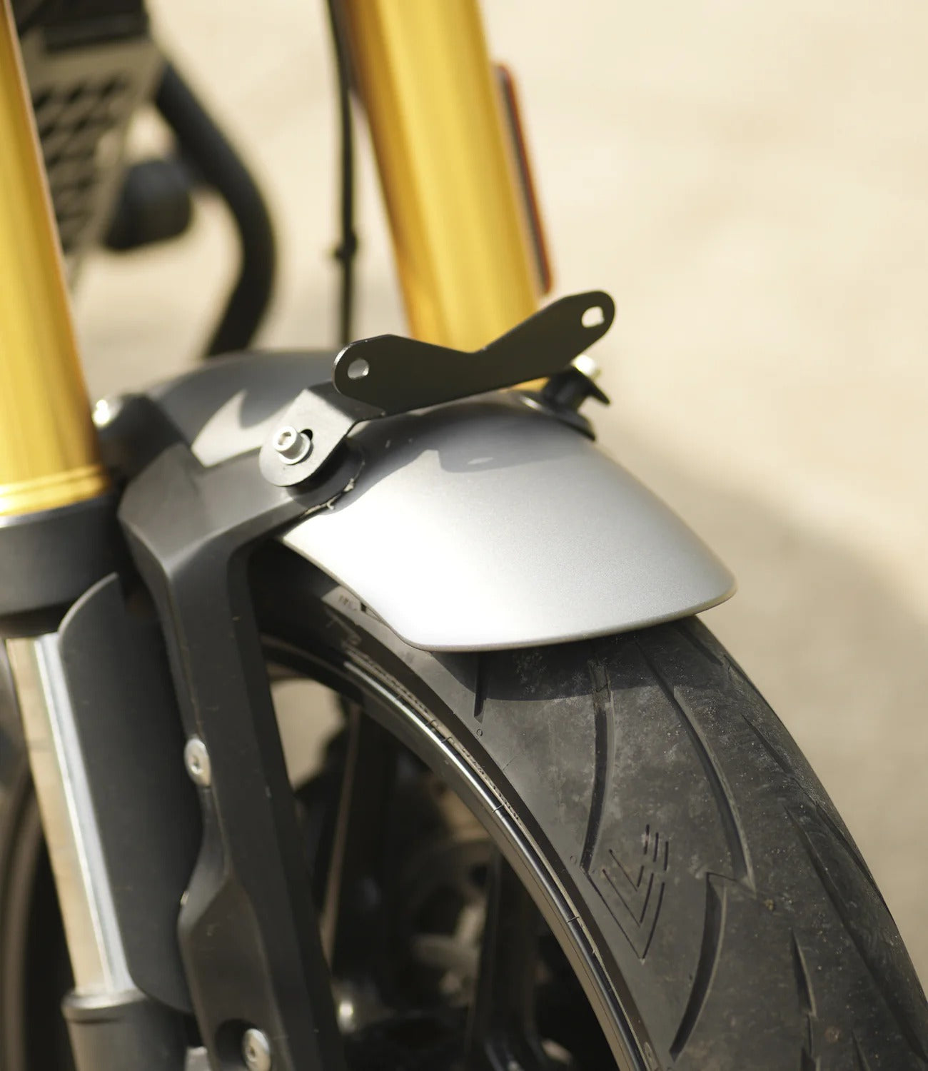 MOTO TORQUE NUMBER PLATE HOLDER FOR TRIUMPH SPEED 400